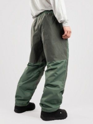 686 2.5L Ghost Pants - Buy now | Blue Tomato